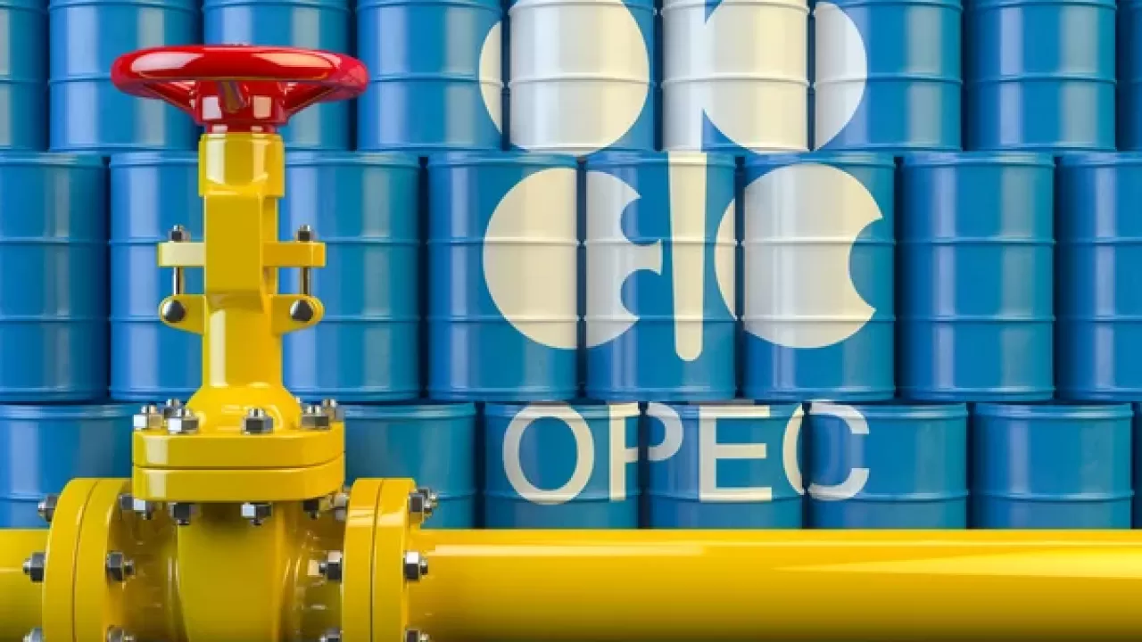 ОПЕК+ сохранил уровень добычи нефти до конца 2026 года