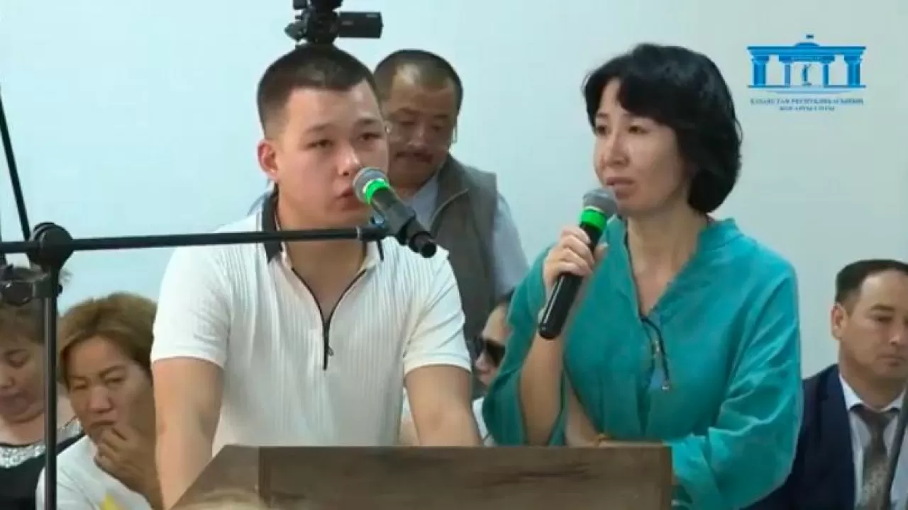 Оқиға болған жерде жатқан оқты бір әйел алып кетті – Шерзат ісіндегі куәгер