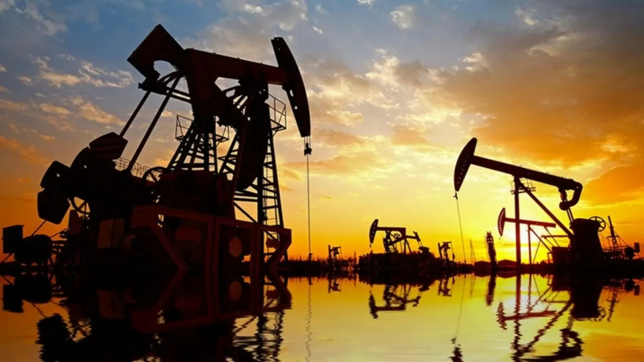 Цены на нефть почти не изменились 20 мая 2025 года 