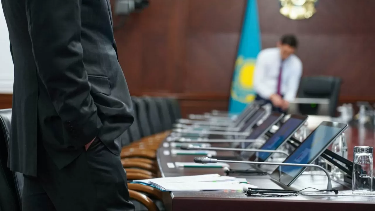 Мемлекеттік қызметшілерді жауапкершілікке тарту тәртібі өзгерді