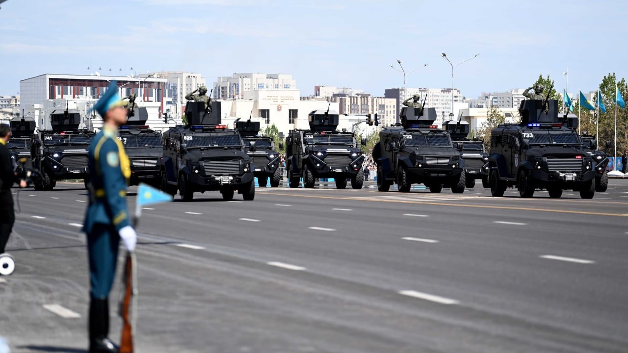 Астанада Ұлы Жеңістің 80 жылдығына арналған әскери парад өтті