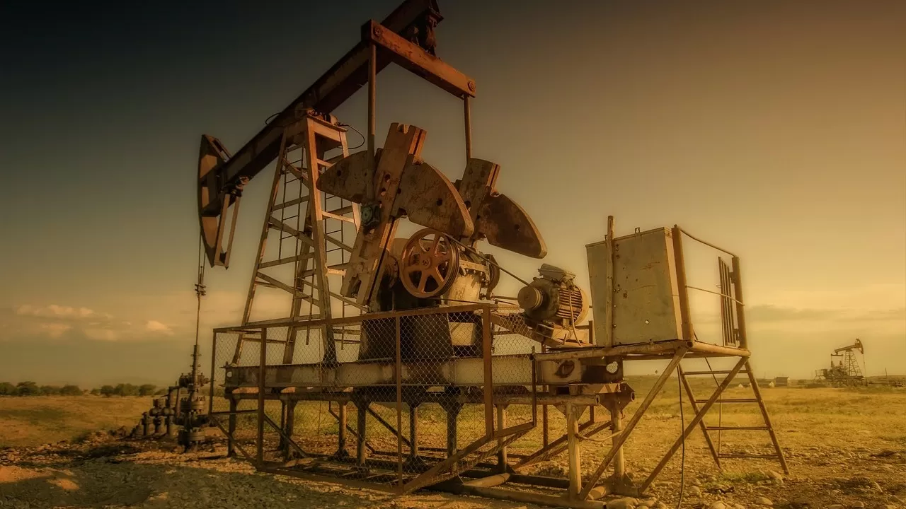 Нефть дешевеет - спрос в мире будет расти 