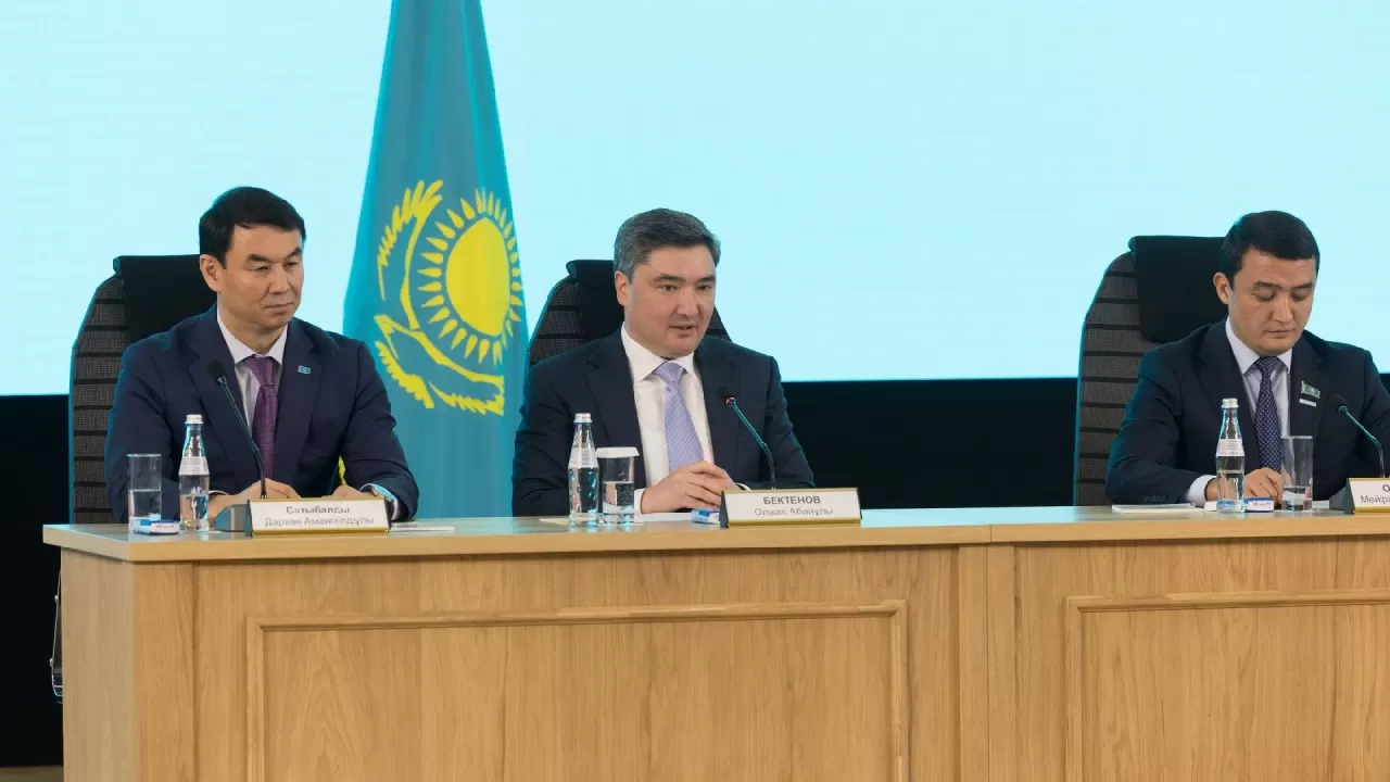 Стало известно, кто был вторым претендентом на должность акима Алматы