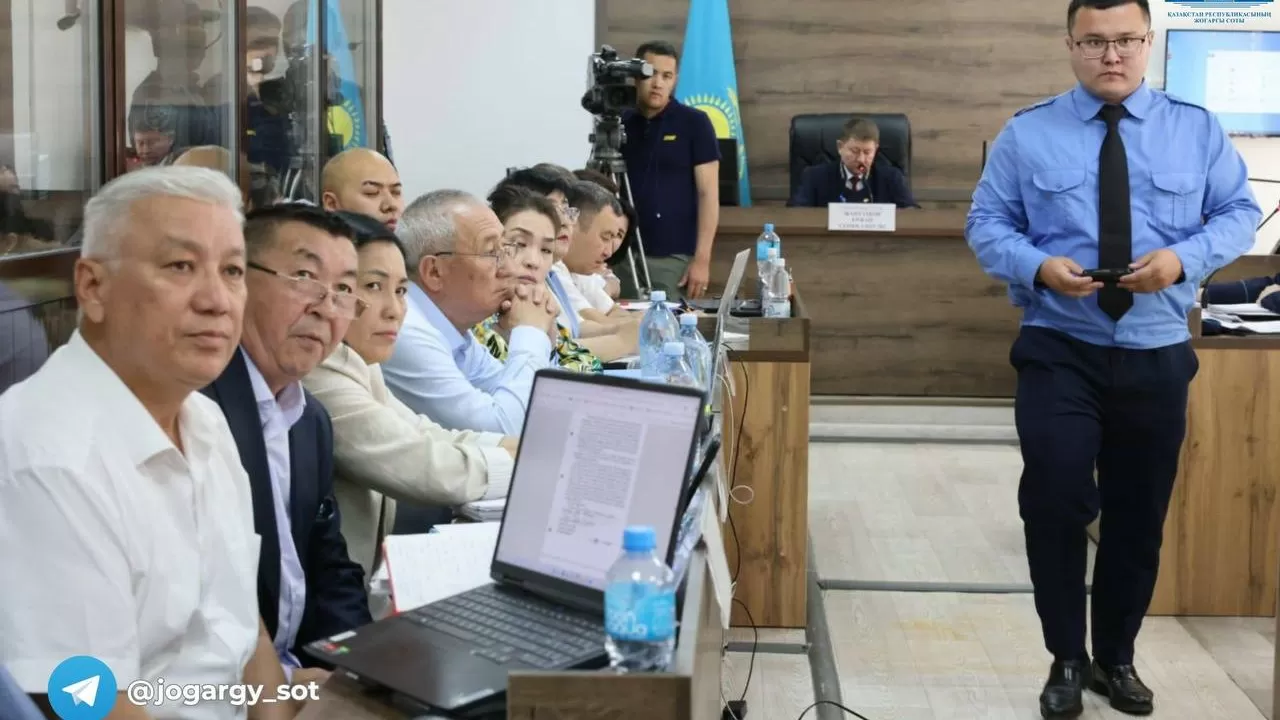 "Шерзатты емес, Нұрқанатты пышақтадым": Күдікті Абзал Шынасыл алдыңғы жауаптарынан бас тартты 