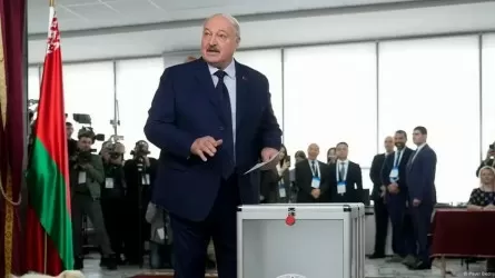 "Я немного задержался, потерпите" - Лукашенко о своем пребывании у власти