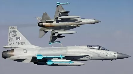 Крупнейший воздушный бой провели военные Индии и Пакистана