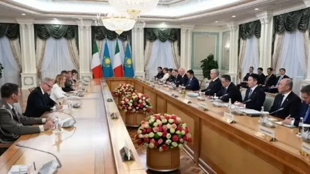 Италия видит в Казахстане центр Евразии – политолог Эдуард Полетаев 