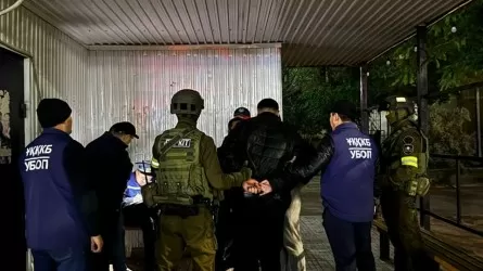 Cиловики провели спецоперацию в Актау: задержали подозреваемых в серии тяжких преступлений 