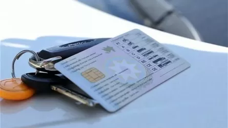Сколько работники спецЦОНа просили у казахстанцев за водительские права без экзаменов