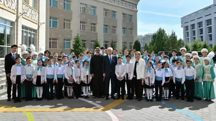 Школу-лицей посетили президент Казахстана и наследный принц Абу-Даби  