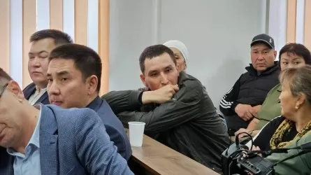 «Аяушылықпен тепкен жоқсыз ба?»: Шерзат ісінде судья сұрағымен айыпталушыны тығырыққа тіреді 