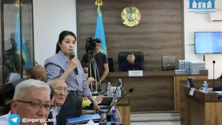 «Көлікте қандай өлең қосылып тұрғанына шейін есімде»: Шерзат ісіндегі тағы бір сотталушыдан жауап алынды 