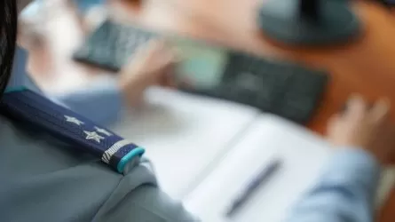 На пять лет закрыли въезд в Казахстан 680 мигрантам 
