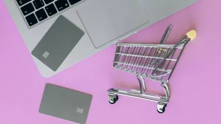 Маркетплейсы доминируют на рынке e-commerce Казахстана