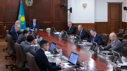 Олжас Бектенов Шетелдік инвесторлар кеңесінің аралық отырысын өткізді