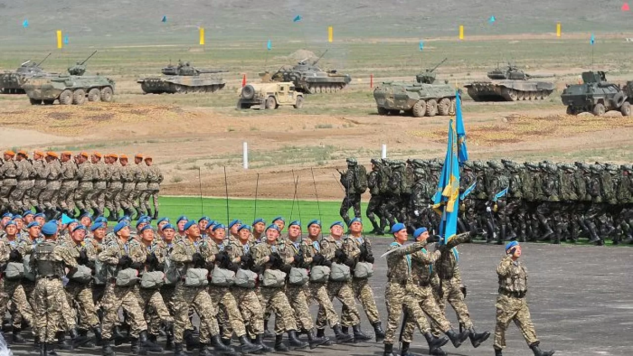 Начался военный парад, посвященный 80-летию Великой Победы  