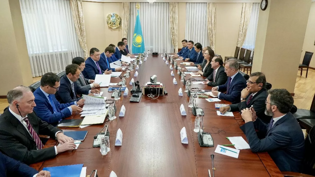 Дүниежүзілік банк Қазақстандағы тозған коммуналдық құбырларды жаңартуға көмектеседі