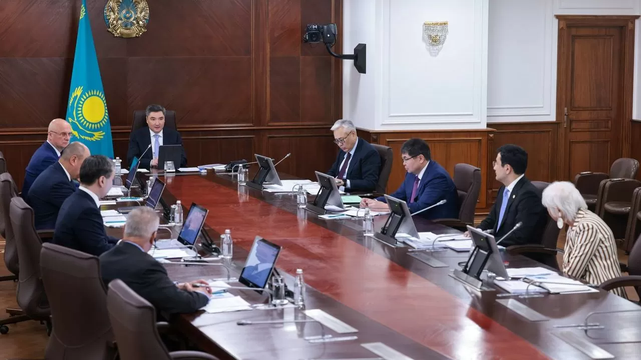 Рекордную сумму инвестирует "Байтерек" в реальный сектор РК 