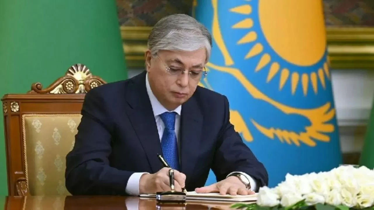 Токаев поздравил казахстанцев с праздником Курбан айт