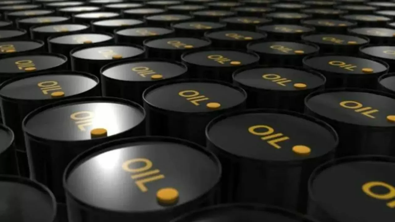 Цены на нефть падают из-за роста добычи ОПЕК+ и опасений по поводу тарифов 