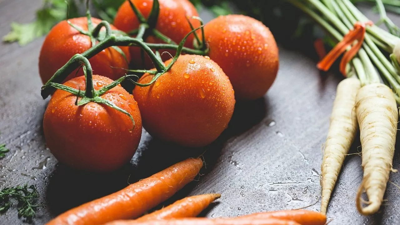 Что предпринимают для стабилизации цен на продукты питания в межсезонье в РК  