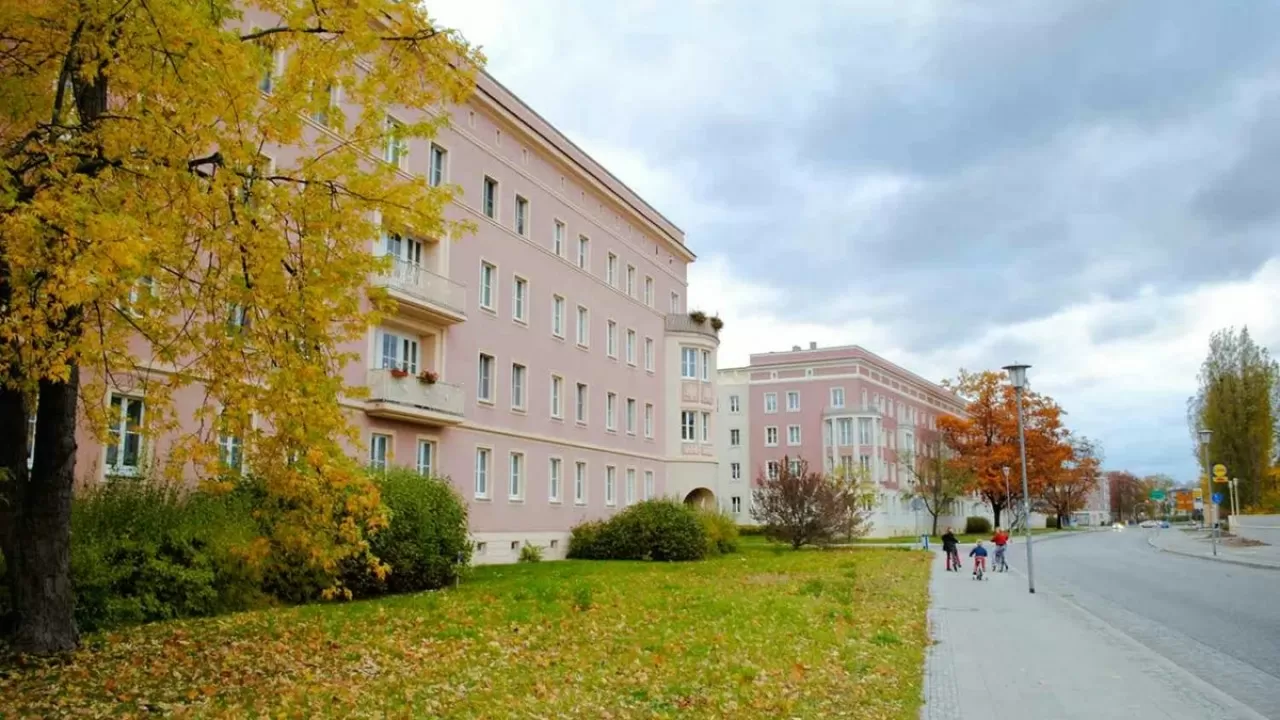 Город в Германии предлагает бесплатное проживание всем желающим