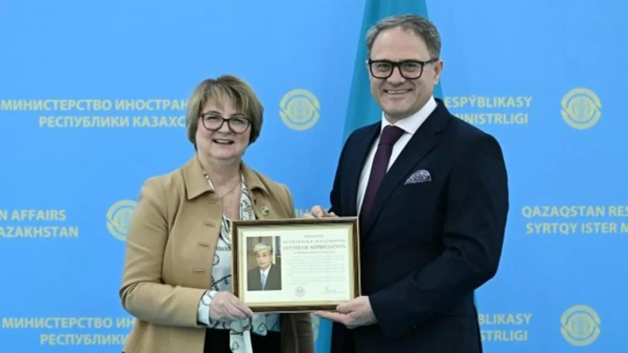 Посол Великобритании завершает свою дипмиссию в Казахстане 