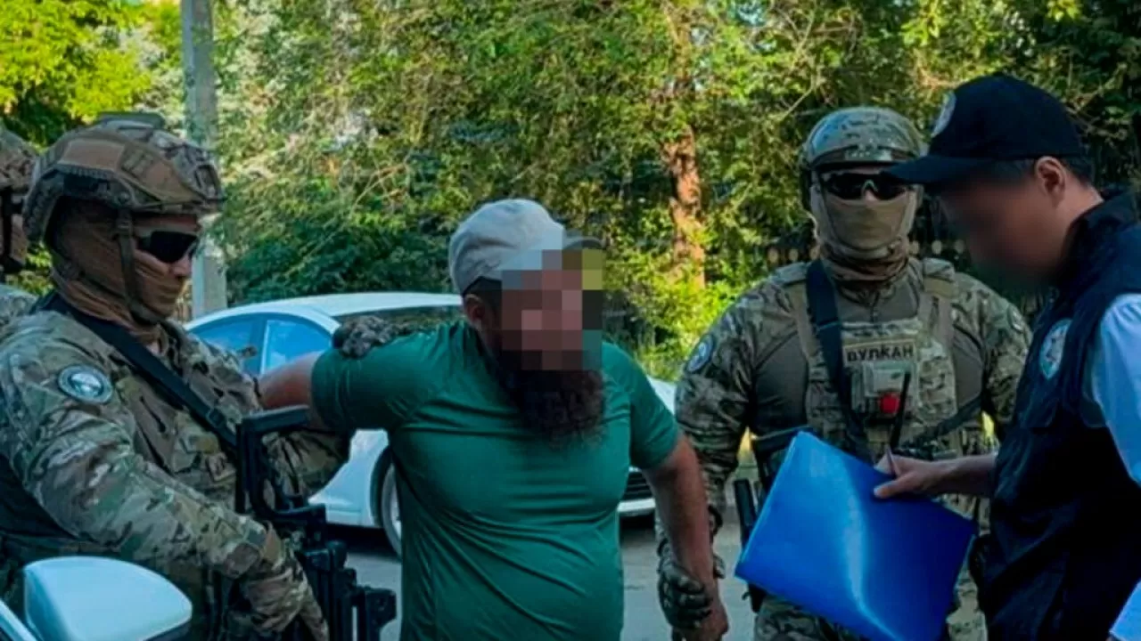 Банду обезвредили во время операции КНБ на западе Казахстана