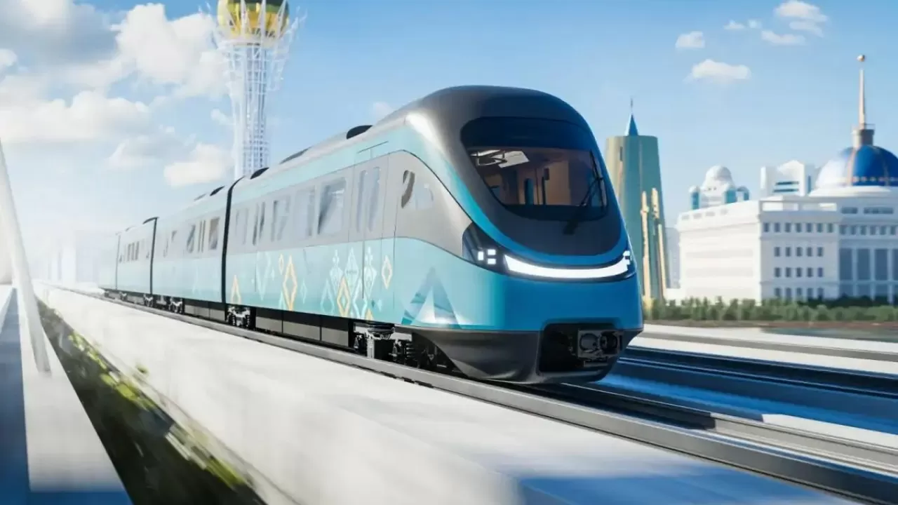 Тарихи сәт! LRT-нің алғашқы 2 вагоны рельске қойылды