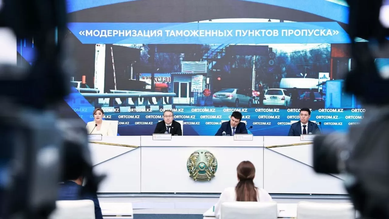  Казахстан собрал 1,6 трлн тенге таможенных платежей