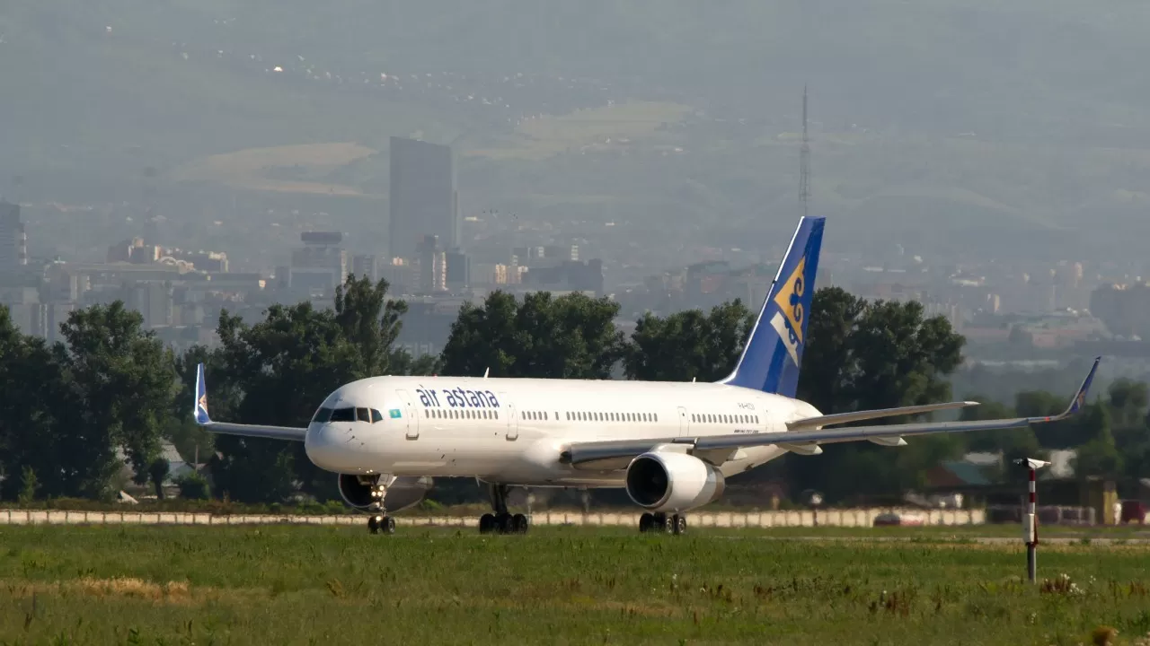 Air Astana сообщила, когда планирует возобновить рейсы на Ближний Восток