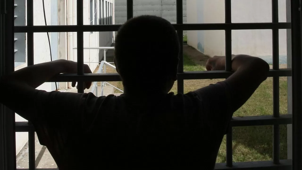 Четыре подростка попадут под амнистию в Казахстане  