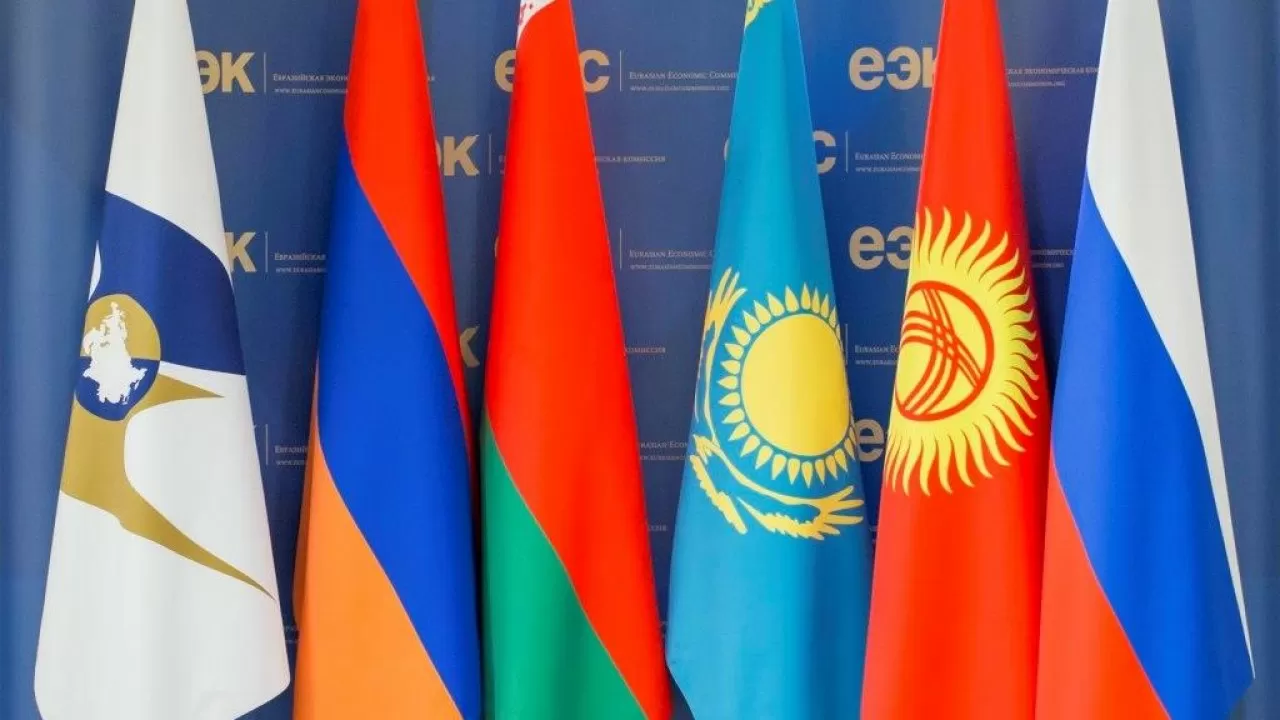 ЕАЭО Моңғолия және БАӘ-мен сауда жасау үшін баж салығын жойды
