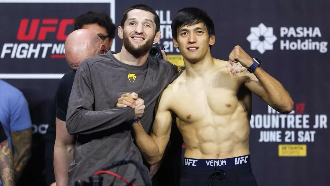 Азат Мақсұм UFC-ден миллионер болып оралды 
