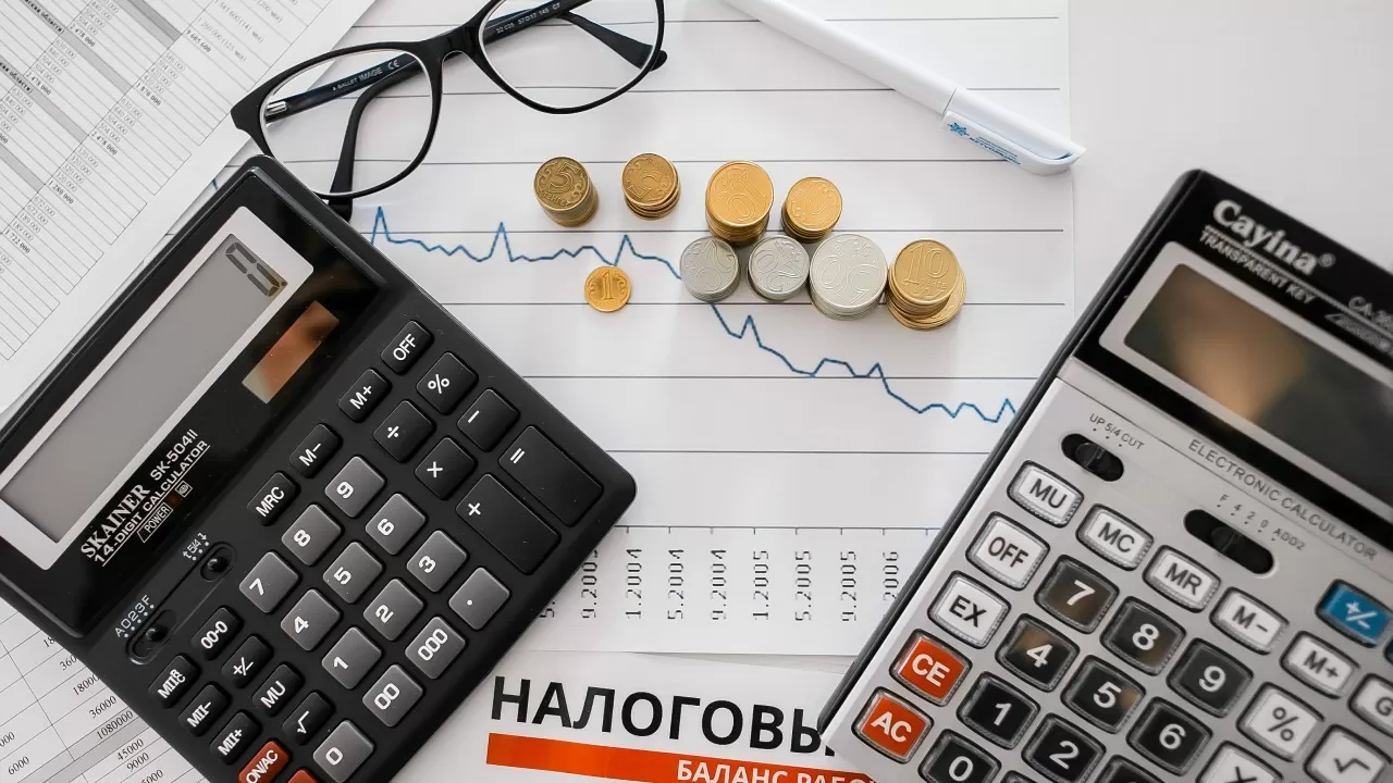 Кредитам приказано дорожать: сенат одобрил повышение налогов на банки 