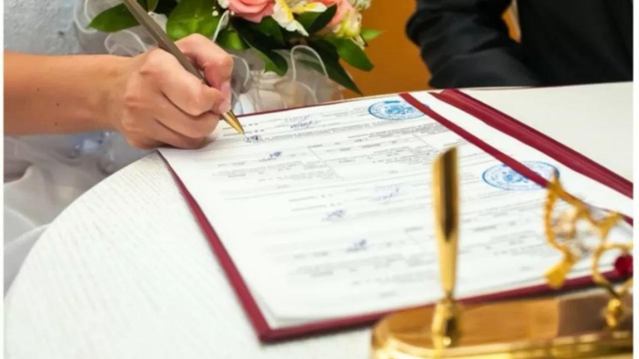Жоғарғы сот бұрынғы АХАТ қызметкерлерінің құқығын қорғады