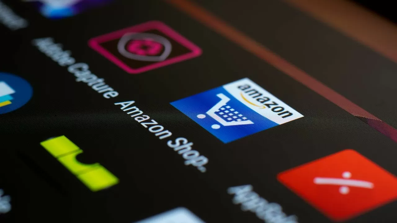 Глава Amazon пообещал сотрудникам, что их скоро заменит ИИ