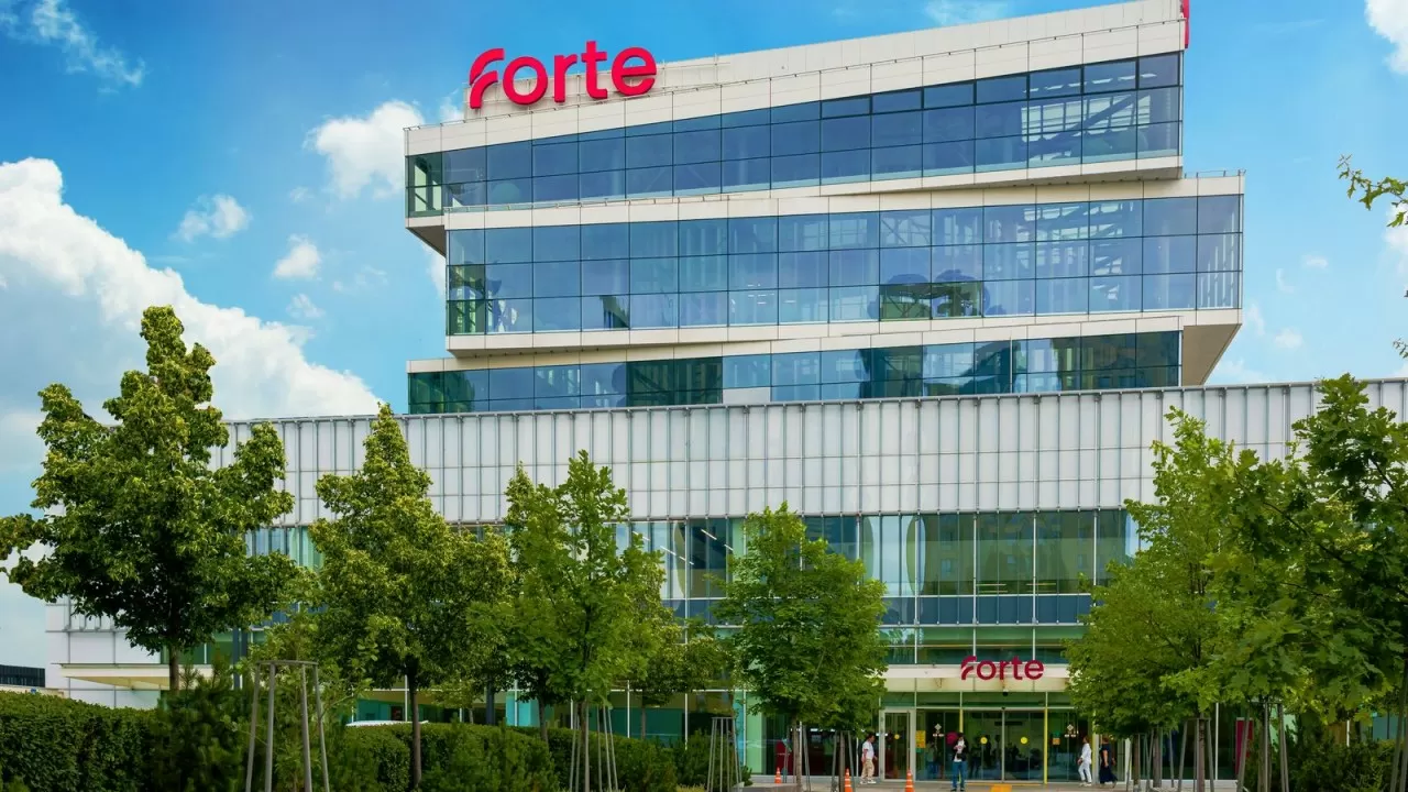 АО ForteBank объявляет о достижении договоренности по приобретению 100% акций АО Home Credit Bank (Казахстан)