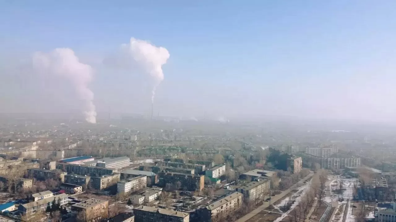 Экология: в Усть-Каменогорске собрались разделить газы