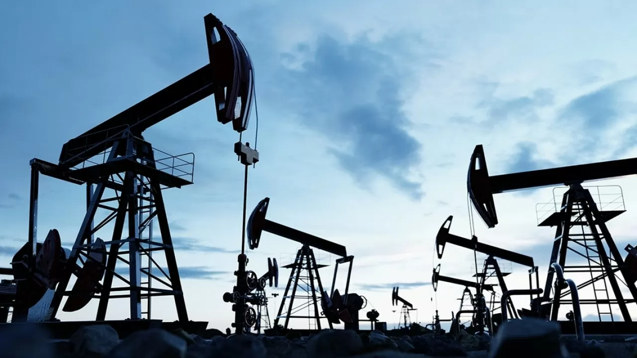 Цены на нефть продолжили рост 