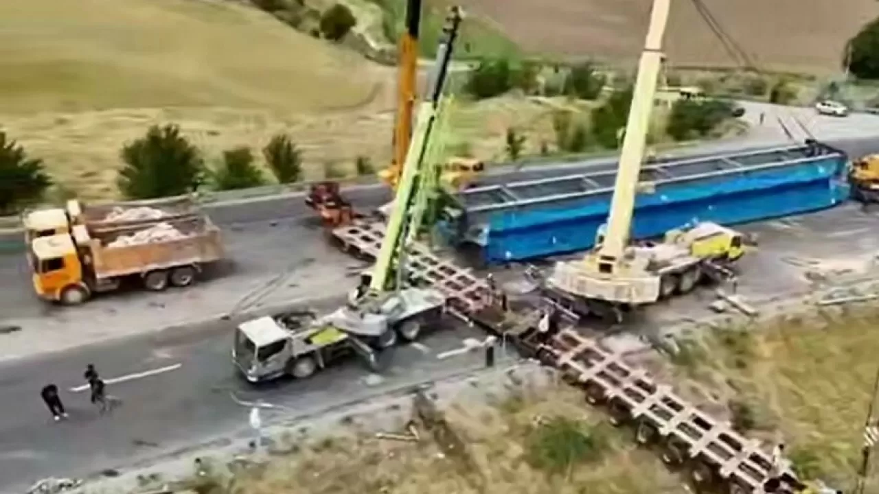 Возобновлено движение на автотрассе Тараз-Шымкент