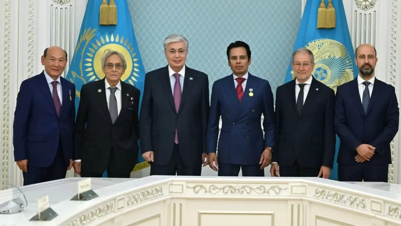 Қазақстан Президенті шетелдік нейрохирургия мамандарын қабылдады