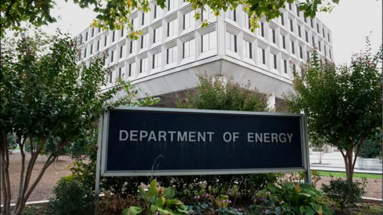 Минэнерго США отменяет господдержку "зеленых" проектов