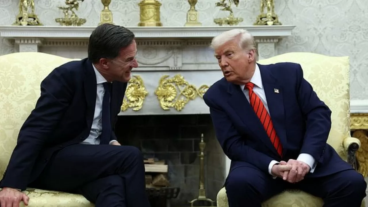 Трамп слил скриншот переписки с генсеком НАТО