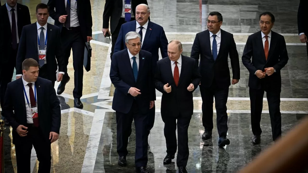Президент бір аптада 3 ірі жиын, 8 кездесу өткізді – Руслан Желдібай