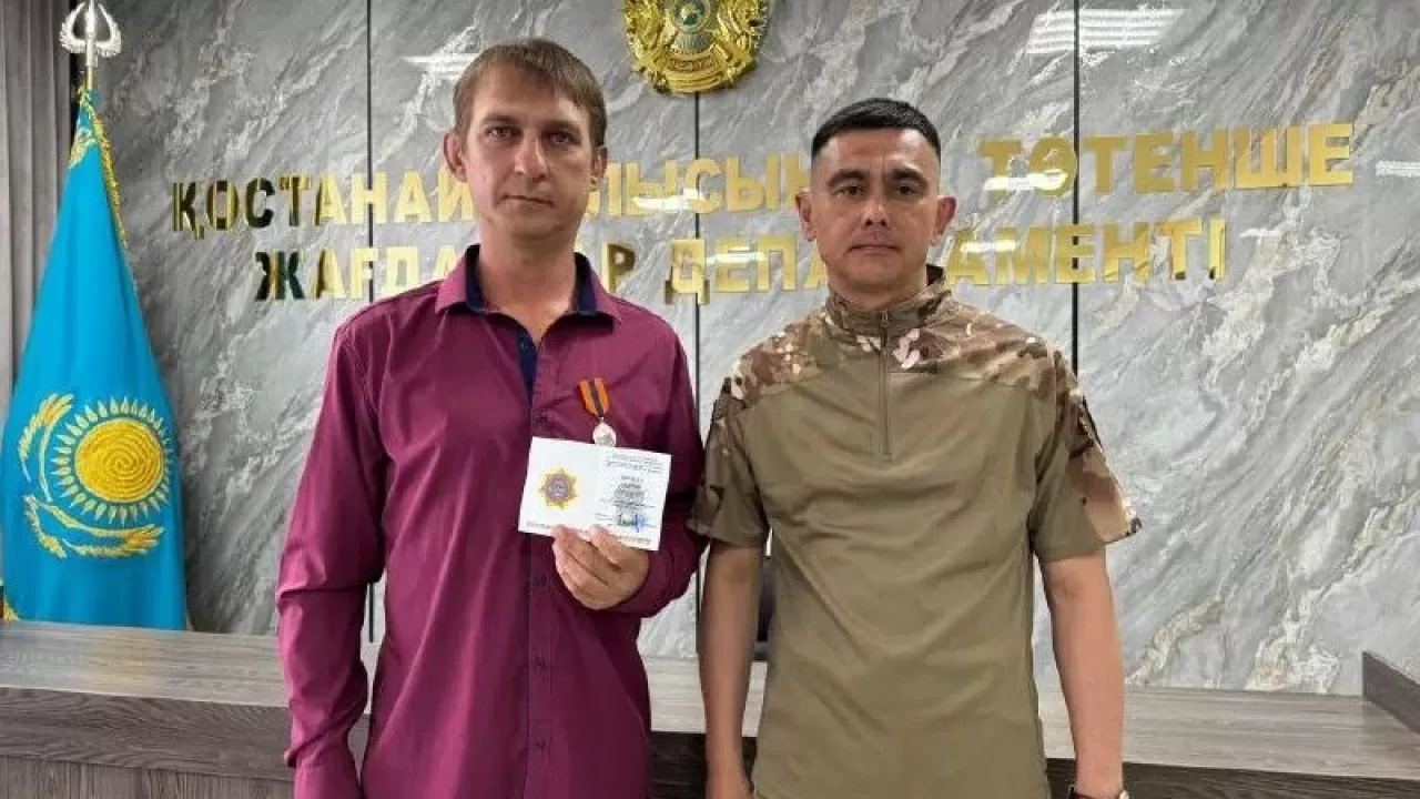 4 баланы судан аман алып шыққан қостанайлық марапатталды