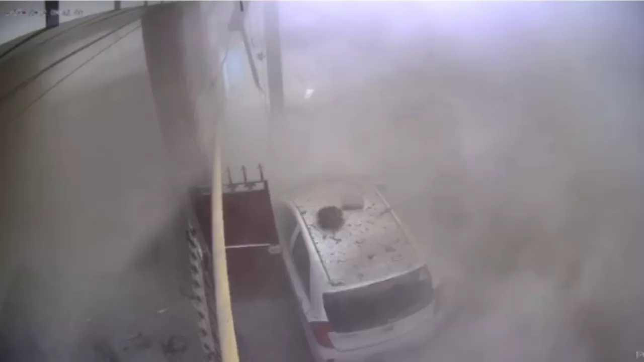 Дом взорвался в Алматы: на месте нашли тело