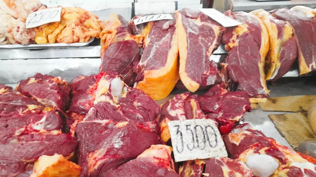 В Актобе резко подорожало мясо