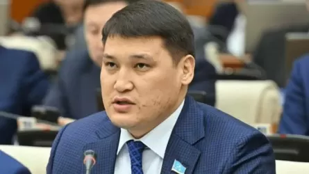 Руслан Берденов бір қызметінен кетті