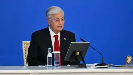 "Казахский ренессанс": Ашимбаев написал статью о реформах Токаева